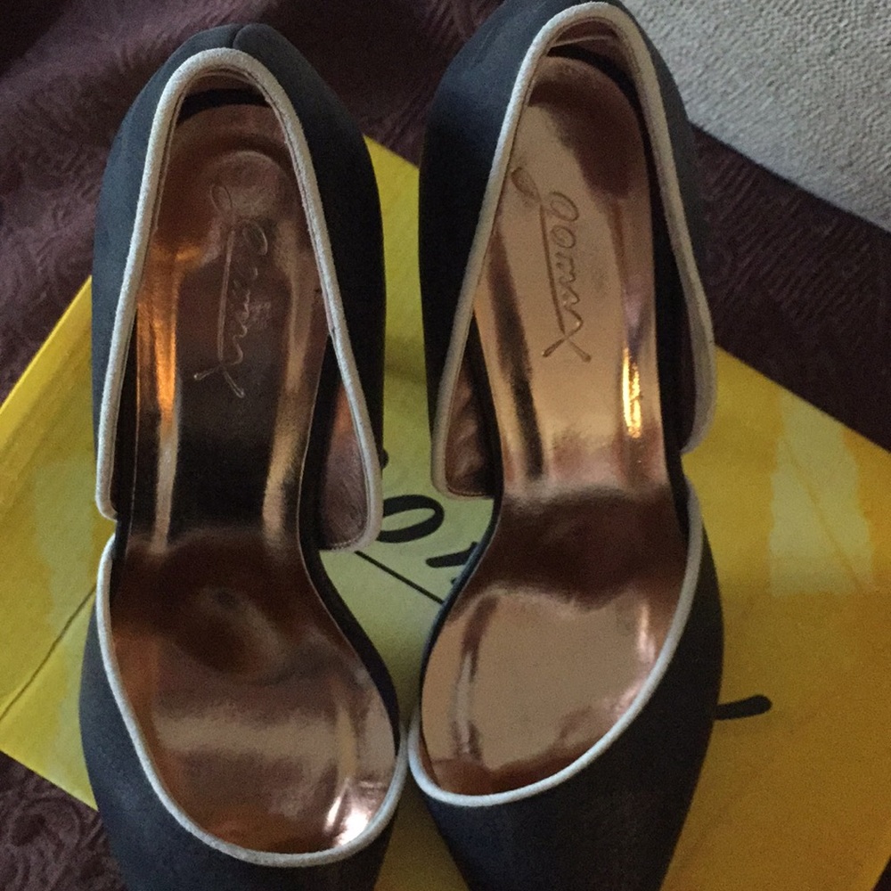 ๐ Shoes Size 9 - Picture 6 of 6